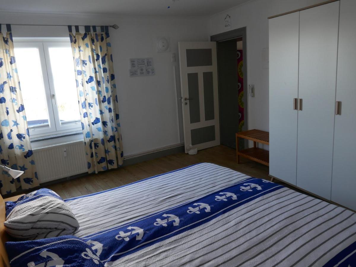 Wohnen Am Seglerhafen Mit Traveblick Im Kontorhaus Viele Extras Lübeck Exterior foto