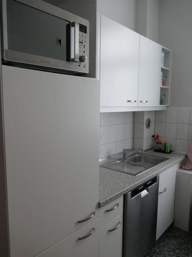 Wohnen Am Seglerhafen Mit Traveblick Im Kontorhaus Viele Extras Lübeck Exterior foto