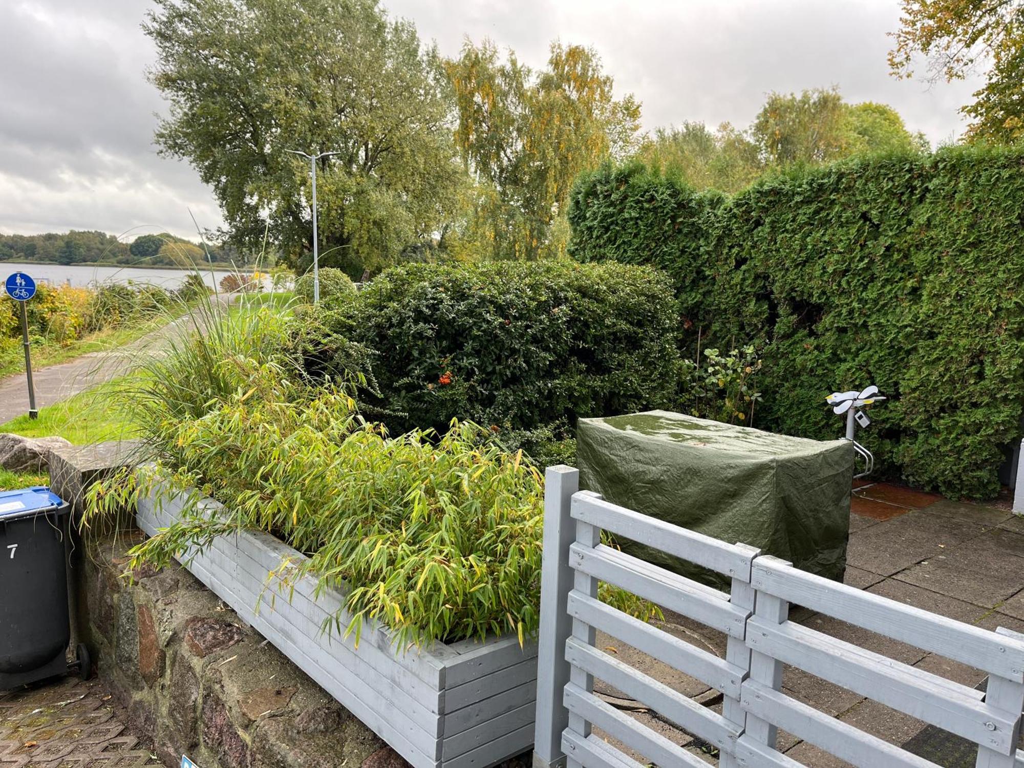 Wohnen Am Seglerhafen Mit Traveblick Im Kontorhaus Viele Extras Lübeck Exterior foto